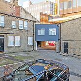 Prescott Court by Guestz