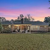 Family-Friendly Home w Spa Near Beach