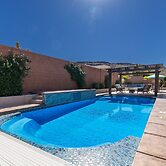 Hurricane Falls Pool, Hot Tub Plus Dog Friendly! 4 Bedroom Home