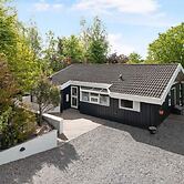 5 Star Holiday Home in Tikob