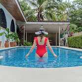 5 min to Beach Private Pool European Style