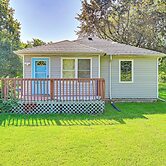 4 Mi to Lake Michigan: Updated Benton Harbor Home!