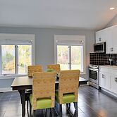 Gold Coast Getaway! Upscale Apt Near New Canaan