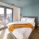 Sun & Moon Aparthotel