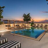 The Avenue Hotel Coral Gables