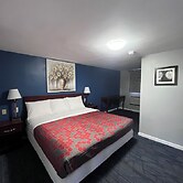 Chaplin Inn & Suites