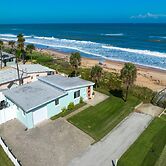 Sunrise Cottage By the Sea