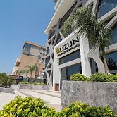 Crown Salamis Suites