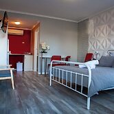 Sanz Motel Wentworth