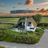 Modern, Luxurious and Sustainable Nature Villa