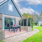 Tastefully and Modernly Furnished 5-person Bungalow