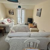 Entire Two Bedroom Detached Coach House