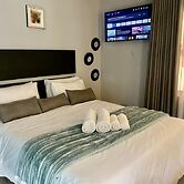 Modern Studio in New Chadcombe - 2315
