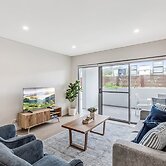 Ground Floor Spacious Home in Kiama's Heart