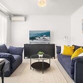 Sleek Richmond 1-bed Close to Everything