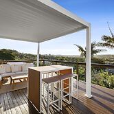 Chic Coastal 1-bedroom Home With Balcony & BBQ