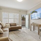 Bright 2-bed Apartment Steps From Largs Bay Beach