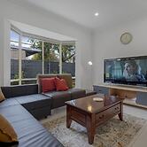 Spacious Glenunga Home With Garage Parking