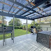 Pet-friendly 2-bed Beach House With Garden & BBQ