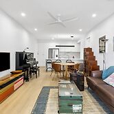 Spacious 3-bed Clayfield House With Patio and BBQ