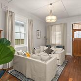 Family Home in Mayfield With Stylish Interior