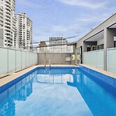 Studio4: Bondi Chic Interiors With Rooftop Pool