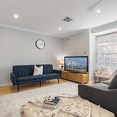 Beachside House With Garage and Outdoor Space