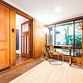 Delightful 4-bed Home Near Centennial Park