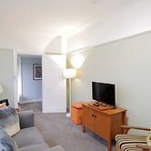 Cosy Sun-filled Cottage