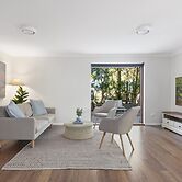 Stylish 3-bed Newport Stay With Balcony