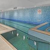 Central Located 1-bed With Gym, Sauna and Pool