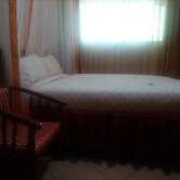 Silvia's  Inn Hotel
