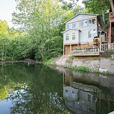 Wonderful Remote Lake Cabin! Fish From Deck & Dock