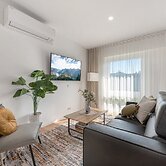 Comfy Studio With Shared Backyard Near Racecourse