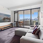 2-bed, 500m From The Beach With Pool, Gym & Sauna