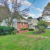 Train to Boston! Cozy Apartment in Winchester