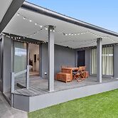 Stunning Studio Apartment Near Public Transport