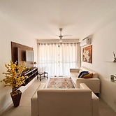 5 Minutes From Macumba Beach Zv101