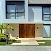 Vista Natura-Luxury Home Near the Beach