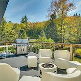 Luxe 5,000 Sq Ft Retreat: 5 Mi to Stratton Resort