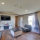 Secluded El Reno Retreat w/ Private Fishing Lake!