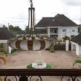 Reina Villa Hotel