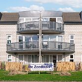 Nice Apartment Near the Center of De Koog