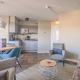 Nice Pet-friendly Apartment Near the Center of De Koog