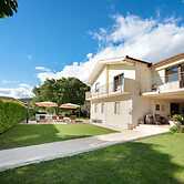 Villa Mima Pool Retreat