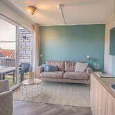 Tasteful 2-person Apartment Near the Center of De Koog