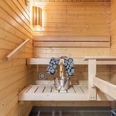 1BR Apt with Sauna - Balcony - Parking