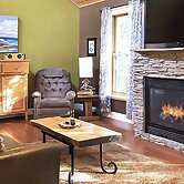 Cabin Near Little Tub Harbour & Flowerpot Tours