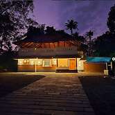 Acrewood Farmhouse - Pool Villa