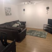 Bayview 1-bed Swansea Retreat